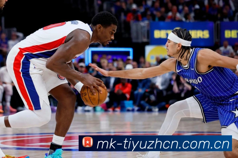 伦敦世乒赛中国女乒力克波兰顺利挺进十六强赛场解读:最新赛事动态与深度分析 伦敦世乒赛中国女乒力克波兰顺利挺进十六强赛场解读:最新赛事动态与深度分析